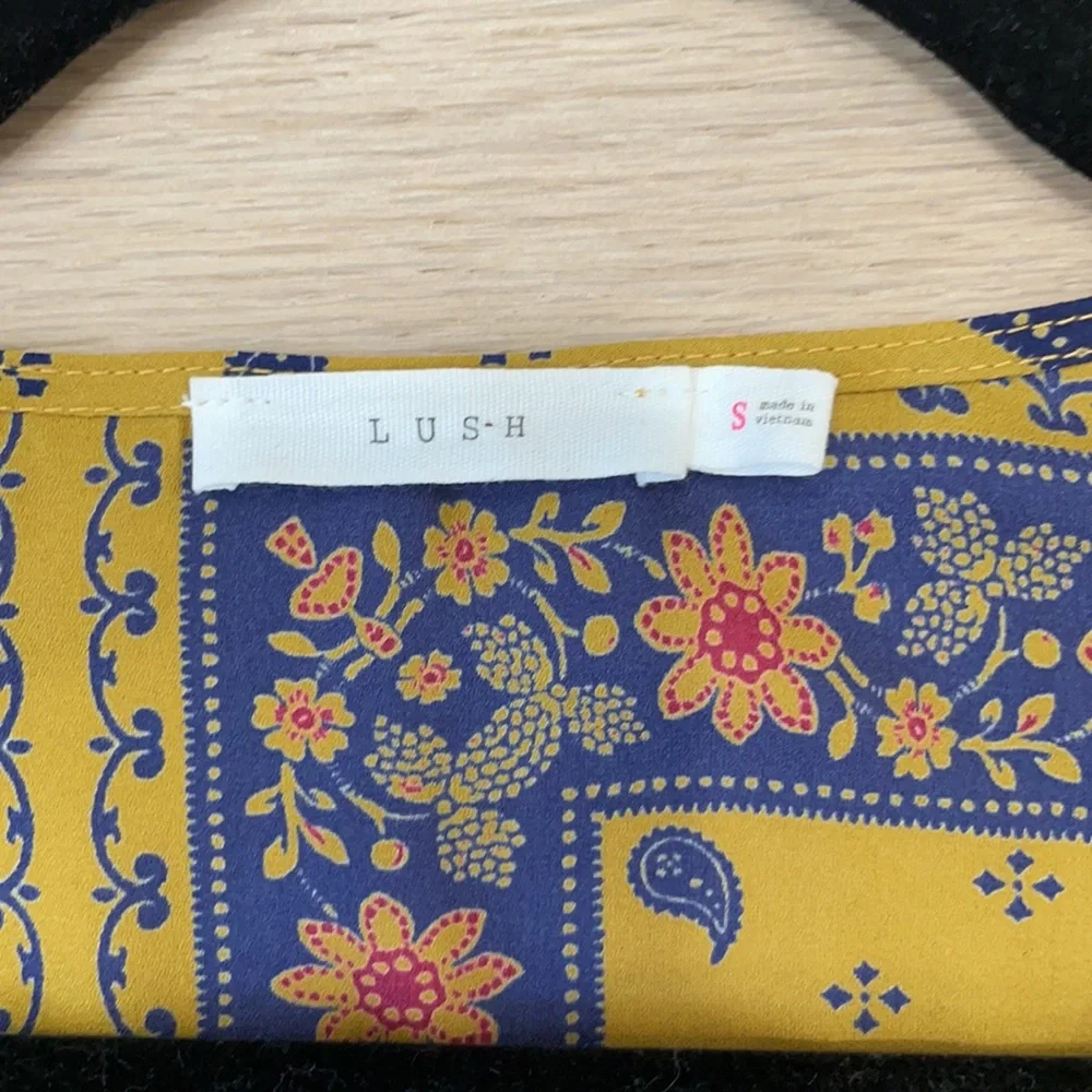 Blouse Yellow & Blue Floral & Paisley+Sz S - Picture 2 of 8